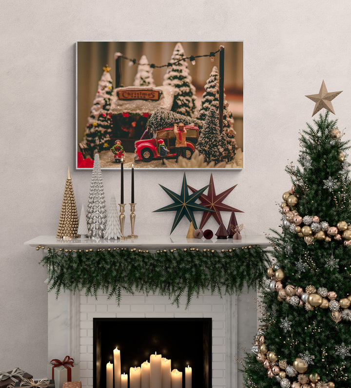 Holiday Themed Wall Art Ideas: Christmas Tree Family Trip