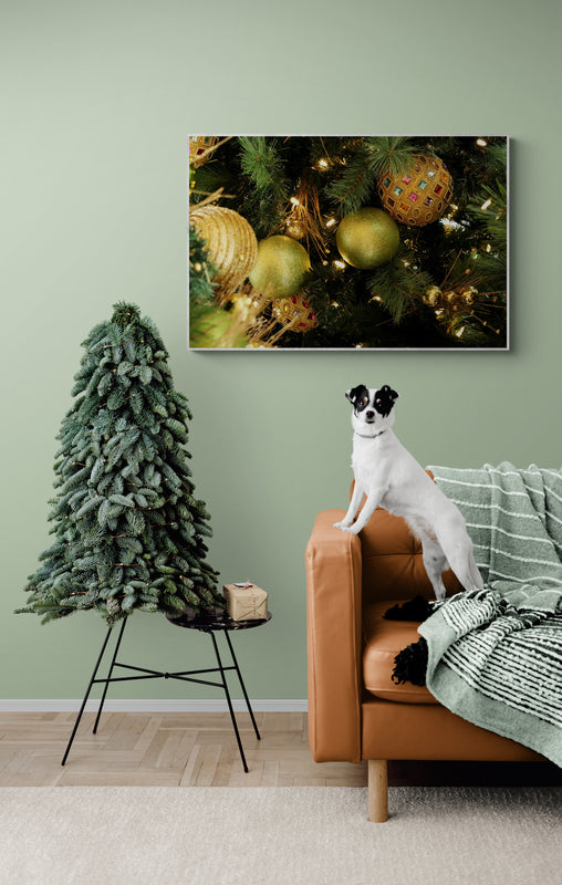 Holiday Themed Wall Art Ideas: Christmas  Gold & Jeweled Ornaments