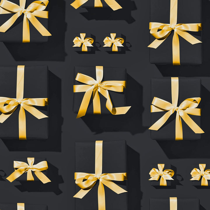 Christmas - Black & Gold Wrapped Gifts